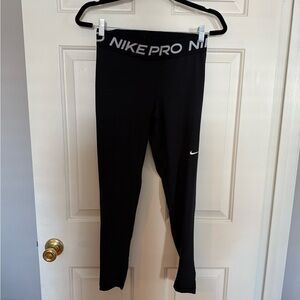 Nike Pro Black Leggings